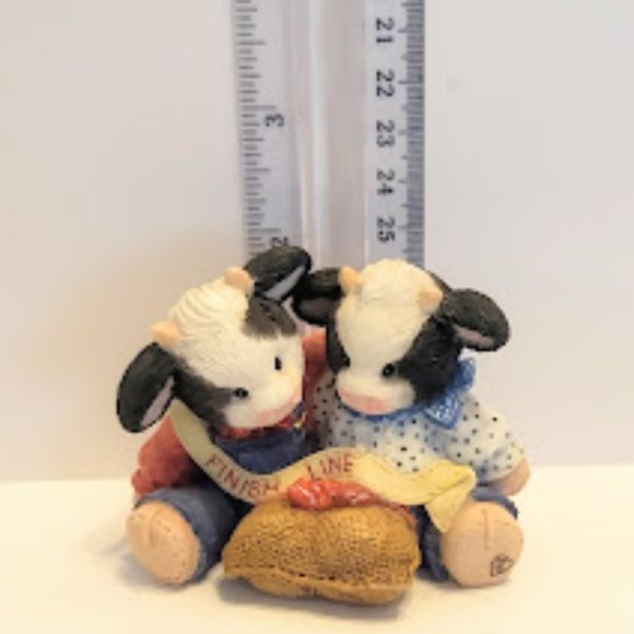 Vintage 1994 Mary’s Moo Moo’s Cow Double Figurine “We Make a Great Team" - Picture 4 of 4